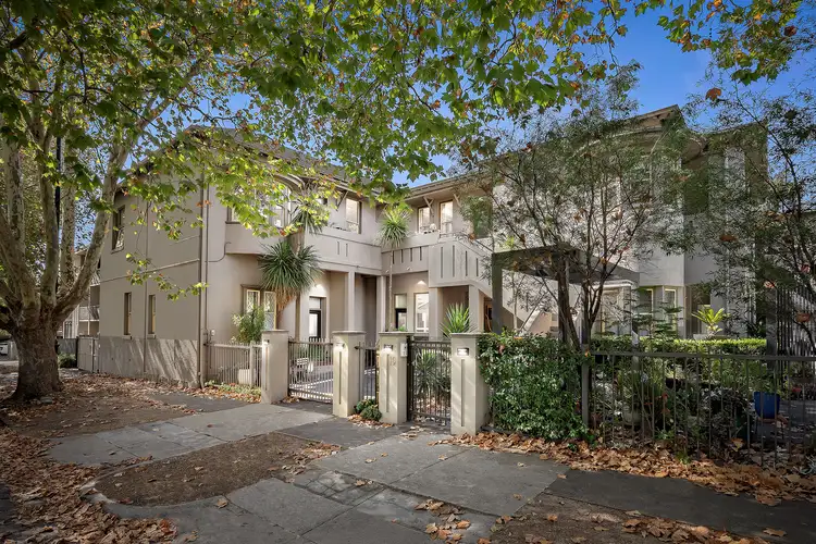 1/19A Dickens Street, Elwood VIC 3184