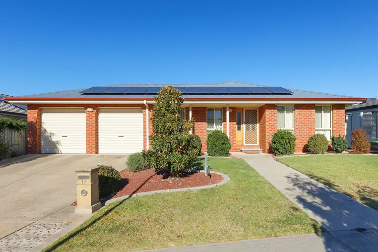 17 Innisbrook Avenue, Wodonga VIC 3690