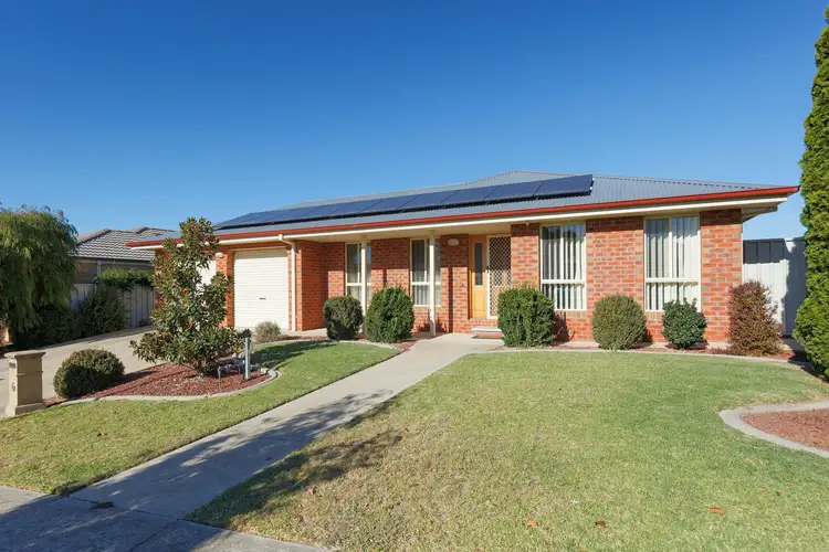 Second view of Homely house listing, 17 Innisbrook Avenue, Wodonga VIC 3690