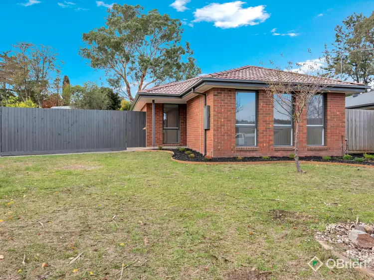 20 Smethurst Avenue, Pakenham VIC 3810