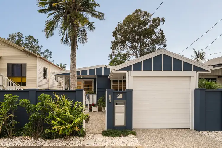 54 Griffith Street, Sandgate QLD 4017