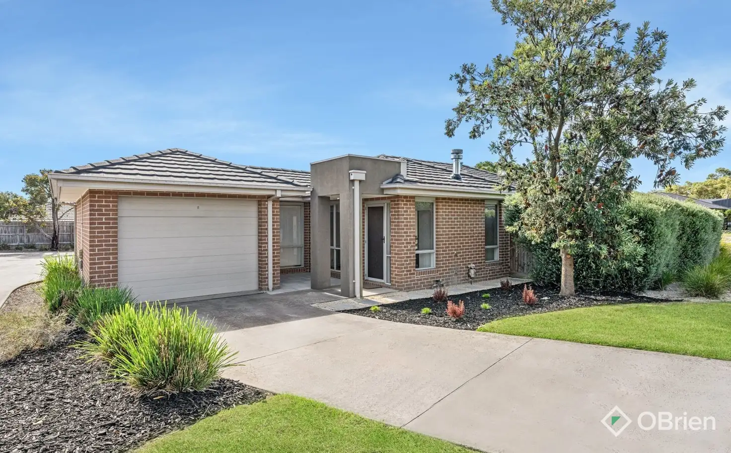 Main view of Homely townhouse listing, 2/5 Warrenwood Place, Langwarrin VIC 3910
