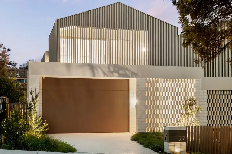 27 Pembroke Street, Surrey Hills VIC 3127