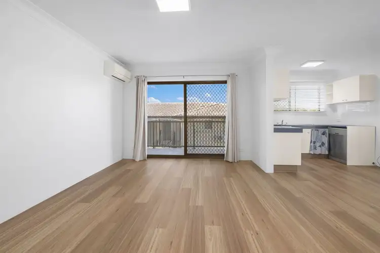Fifth view of Homely unit listing, 4/29 Derby Street, Coorparoo QLD 4151