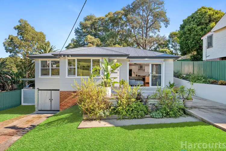 16 Arnold Street, Charlestown NSW 2290