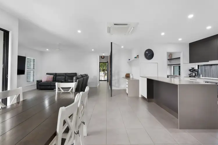 17 Hoffman Drive, Marian QLD 4753
