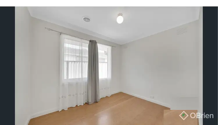 Fifth view of Homely house listing, 2 Kirra Court, Kurunjang VIC 3337