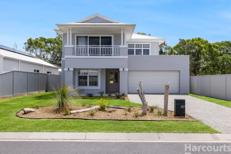 37 Swift Place, South West Rocks NSW 2431