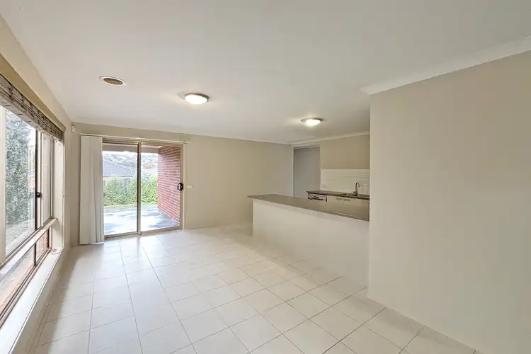 Fifth view of Homely house listing, 14 Folkstone Court, Drouin VIC 3818