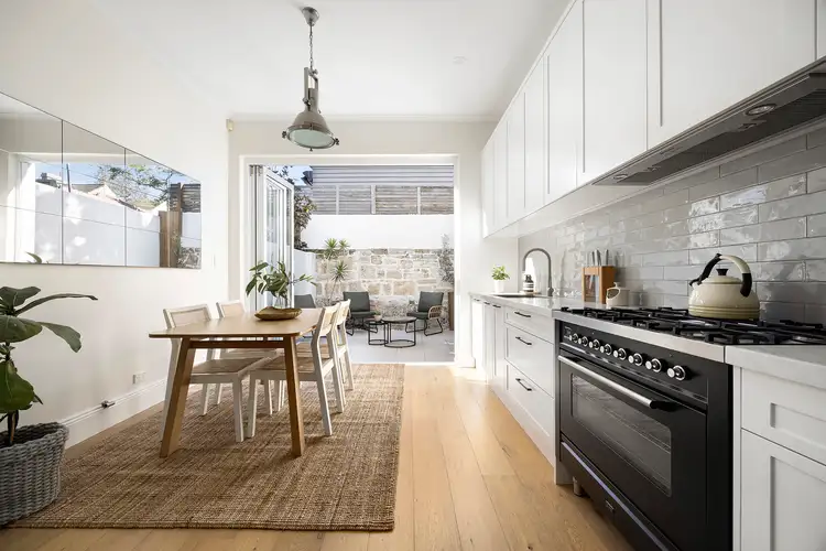 4 Isabella Street, Queens Park NSW 2022