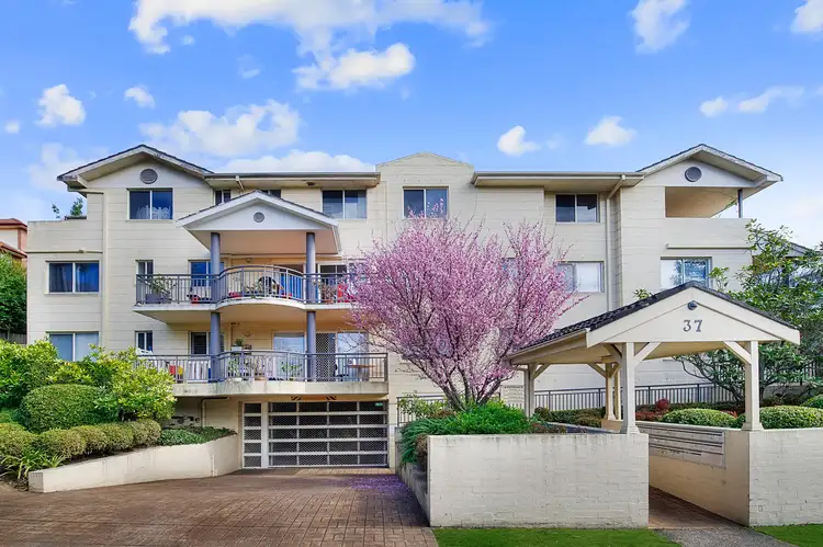 23/37-39 Sherbrook Road, Hornsby NSW 2077