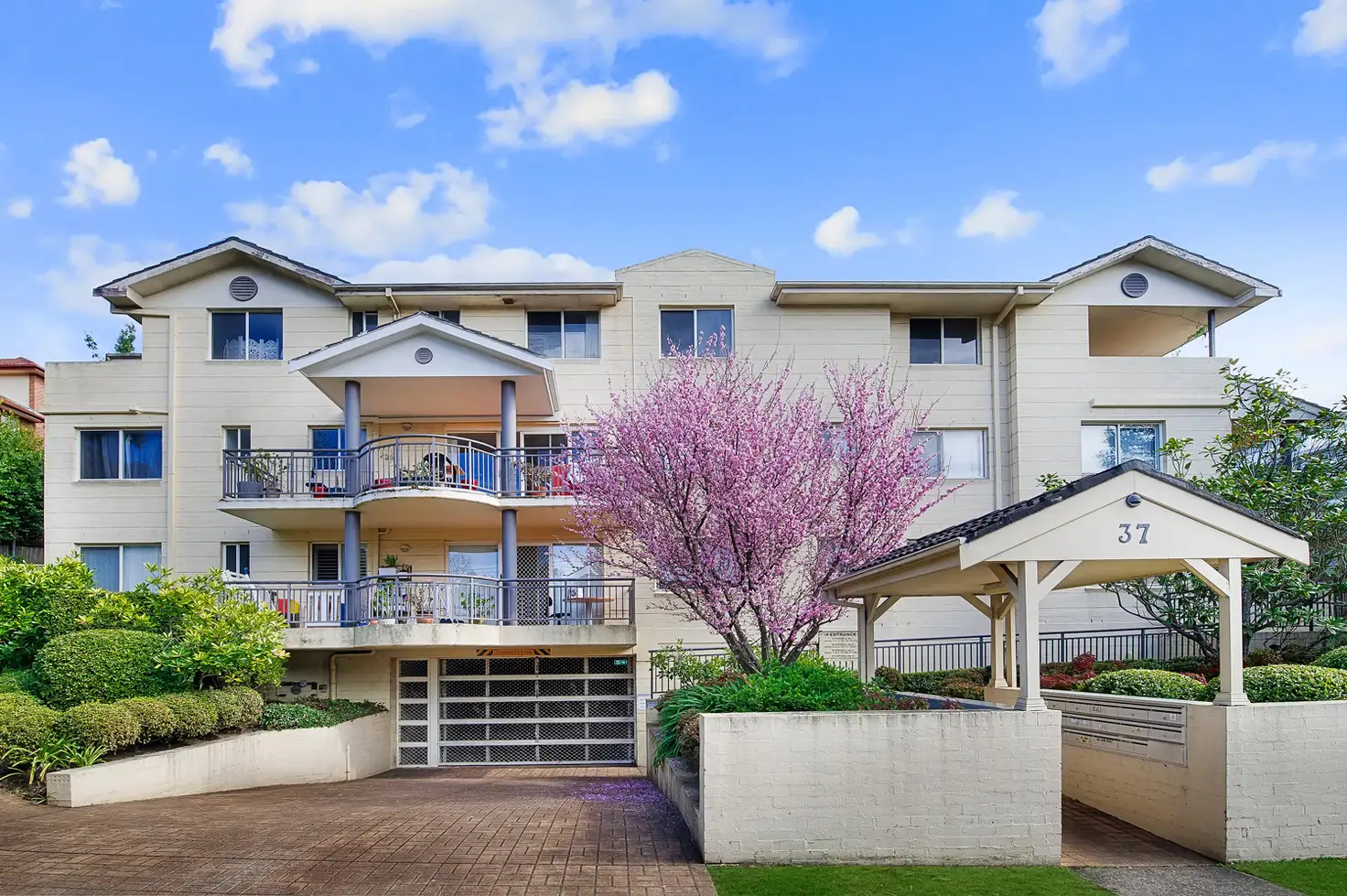 Main view of Homely unit listing, 23/37-39 Sherbrook Road, Hornsby NSW 2077