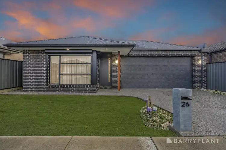 26 Salim Way, Clyde North VIC 3978