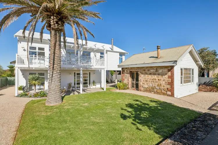1 Merrilli Place, Port Elliot SA 5212