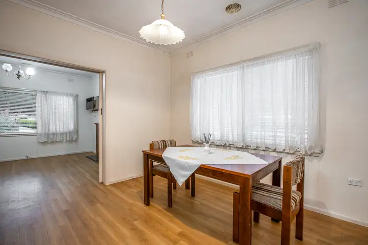 Fifth view of Homely house listing, 1051 Calimo Street, North Albury NSW 2640