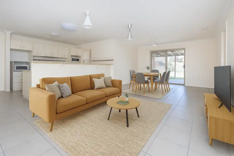 Fifth view of Homely house listing, 10 Stuart Court, Kallangur QLD 4503