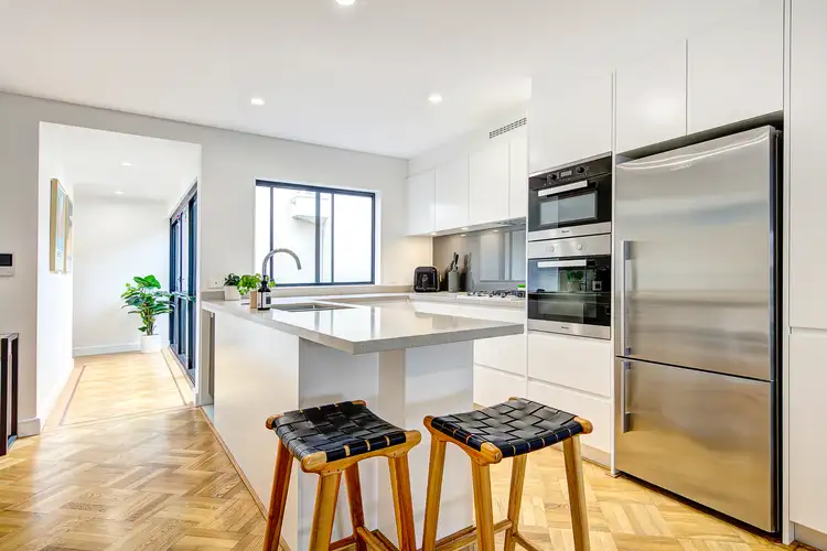 Third view of Homely apartment listing, 9/3-7 Grosvenor Street, Neutral Bay NSW 2089