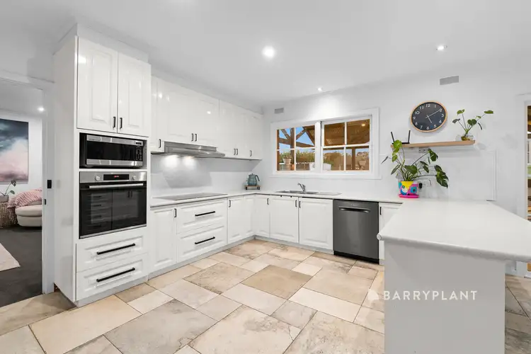 Sixth view of Homely house listing, 2b Charlou Court, Drouin VIC 3818