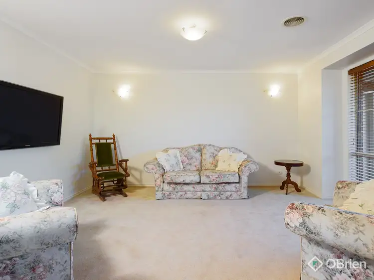 Fourth view of Homely house listing, 4 Hakea Court, Drouin VIC 3818