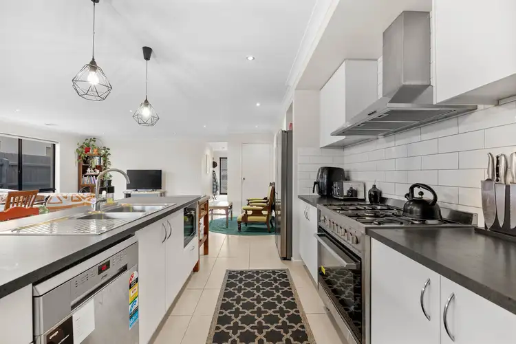 Fifth view of Homely house listing, 7/5 Hall Court, Kyneton VIC 3444