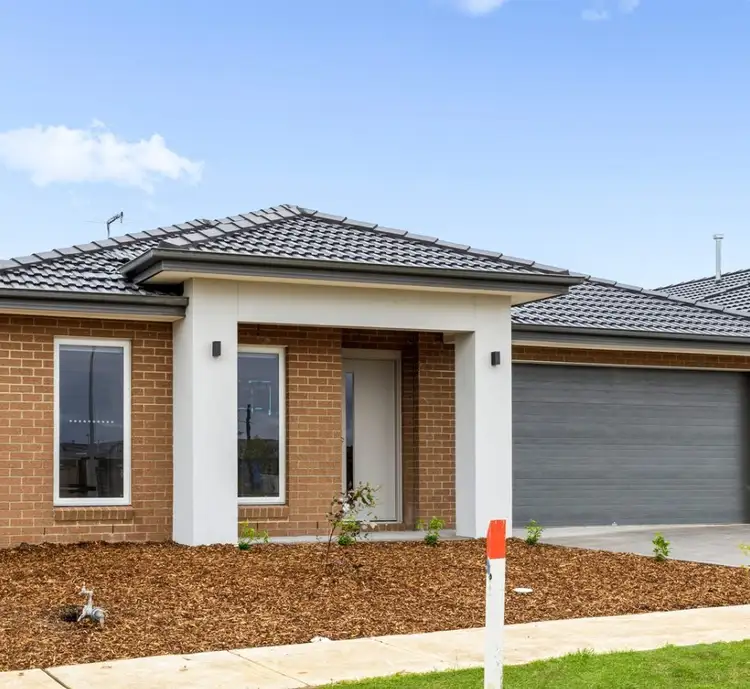 44 Chromite Circuit, Weir Views VIC 3338