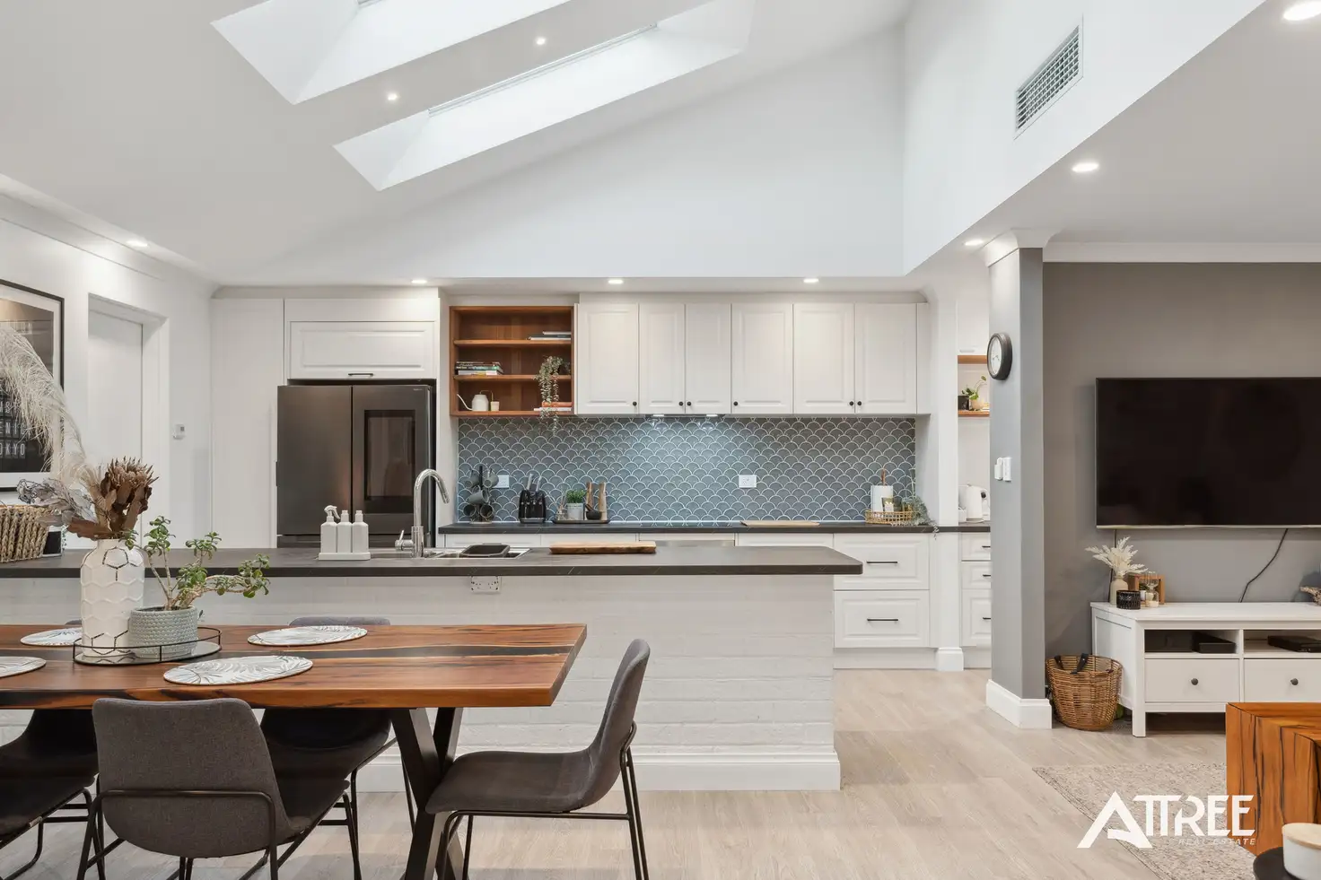 Main view of Homely house listing, 44 Bindoon Loop, Huntingdale WA 6110