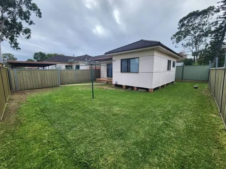 2/39 Western Crescent, Blacktown NSW 2148