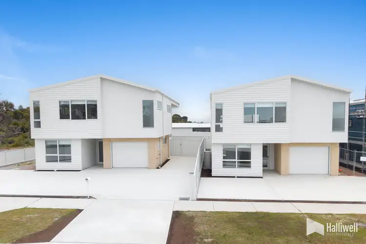 1,2&3/60 Taroona Street, Hawley Beach TAS 7307