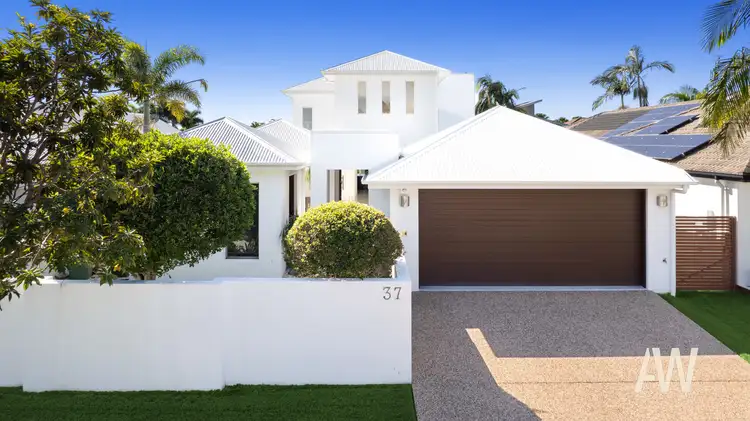 37 Bahamas Circuit, Kawana Island QLD 4575