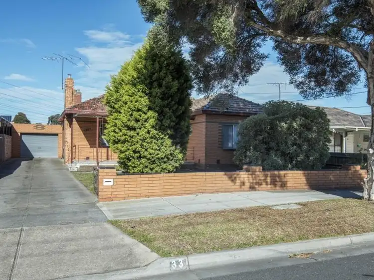 33 Poplar Street, Thomastown VIC 3074