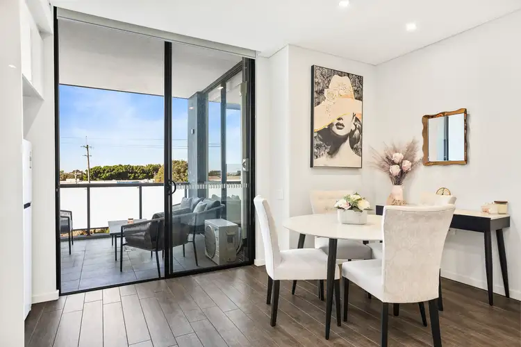 Fourth view of Homely apartment listing, 204/118 Gladstone Avenue, Coniston NSW 2500