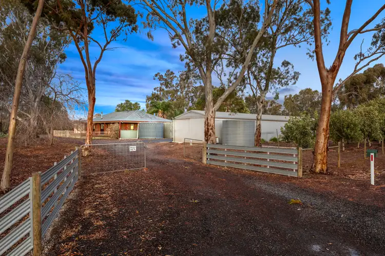 7 Kallawarra Drive, Evanston Gardens SA 5116
