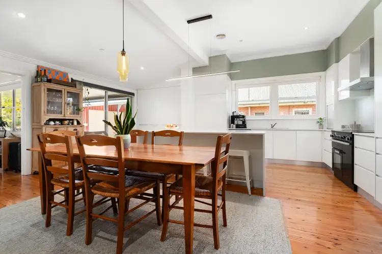 Fifth view of Homely house listing, 379 Buckingham Street, North Albury NSW 2640