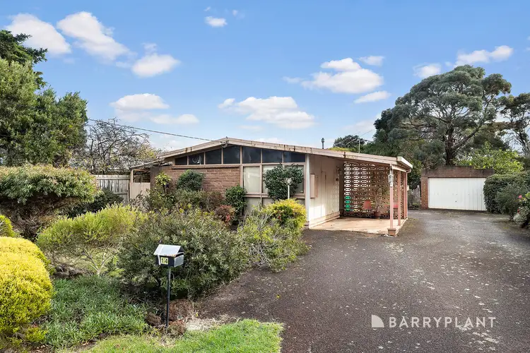 14 Devon Street, Rosebud VIC 3939