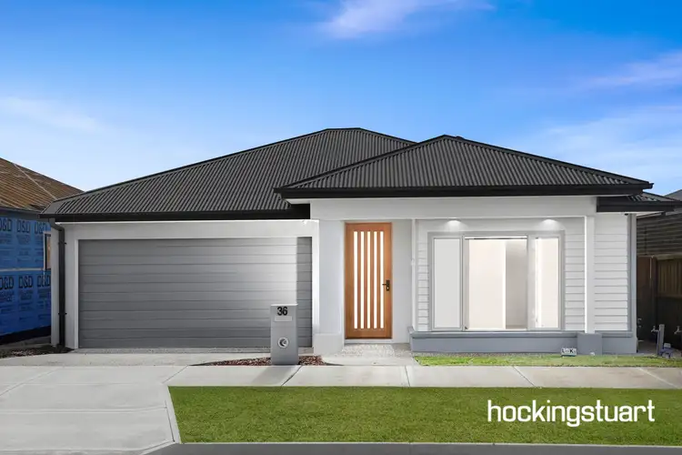 16 Foreshore Drive, Donnybrook VIC 3064