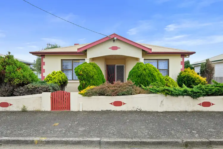 4 Osborne Street, Cooee TAS 7320