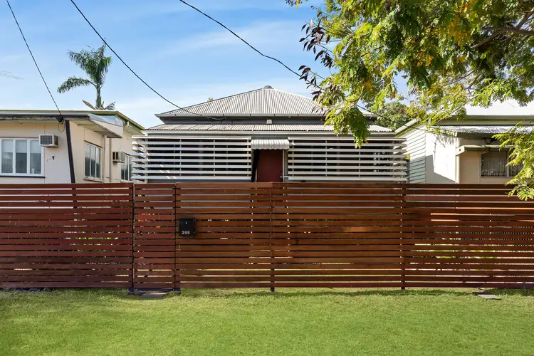 295 East Street, Depot Hill QLD 4700