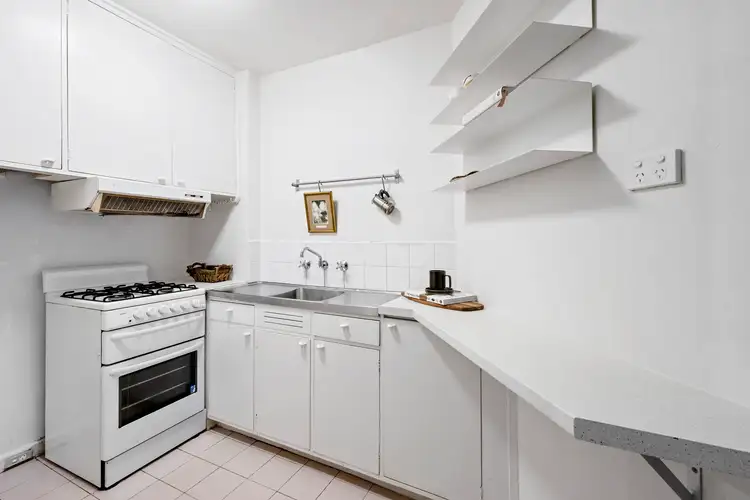 Fourth view of Homely apartment listing, 2/36 Waterloo Crescent, St Kilda VIC 3182