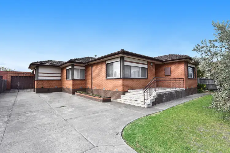 34 Massey Avenue, Reservoir VIC 3073