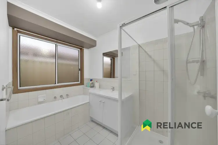 Fifth view of Homely house listing, 8 Lyrebird Court, Werribee VIC 3030