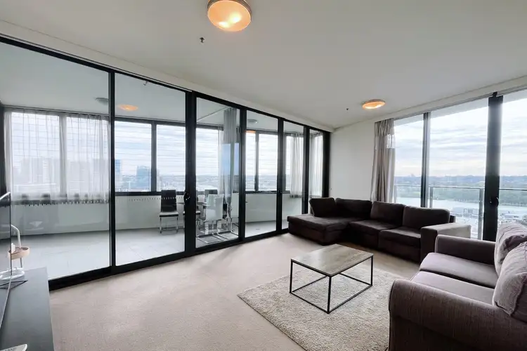 1206/63 Shoreline Drive, Rhodes NSW 2138