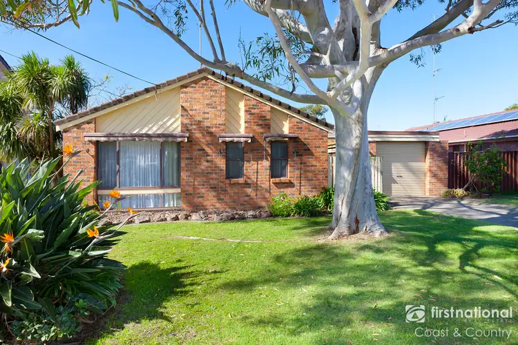 28 Talinga Avenue, Kiama Downs NSW 2533