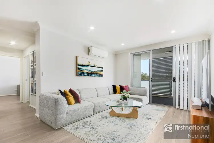 303/19 Aurelia Street, Toongabbie NSW 2146