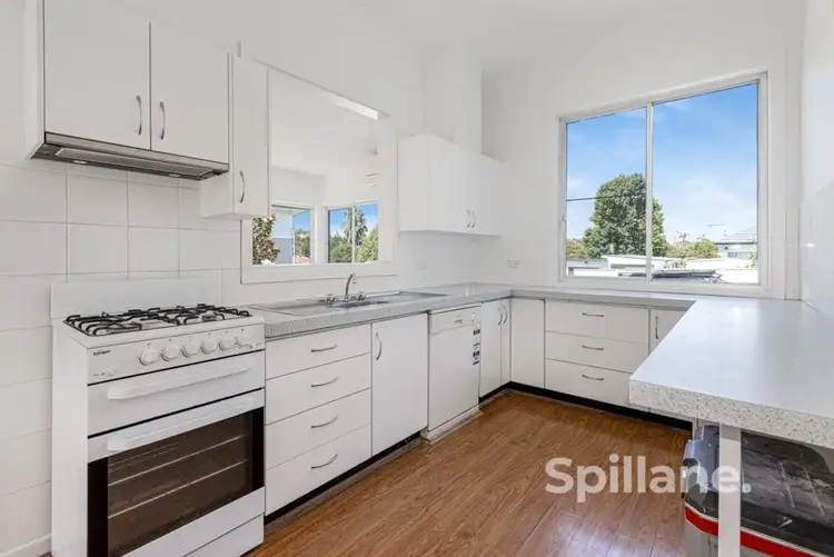 90 Porter Avenue, East Maitland NSW 2323