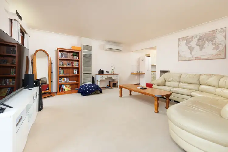 Second view of Homely unit listing, 1/6 Skipton Court, Wodonga VIC 3690