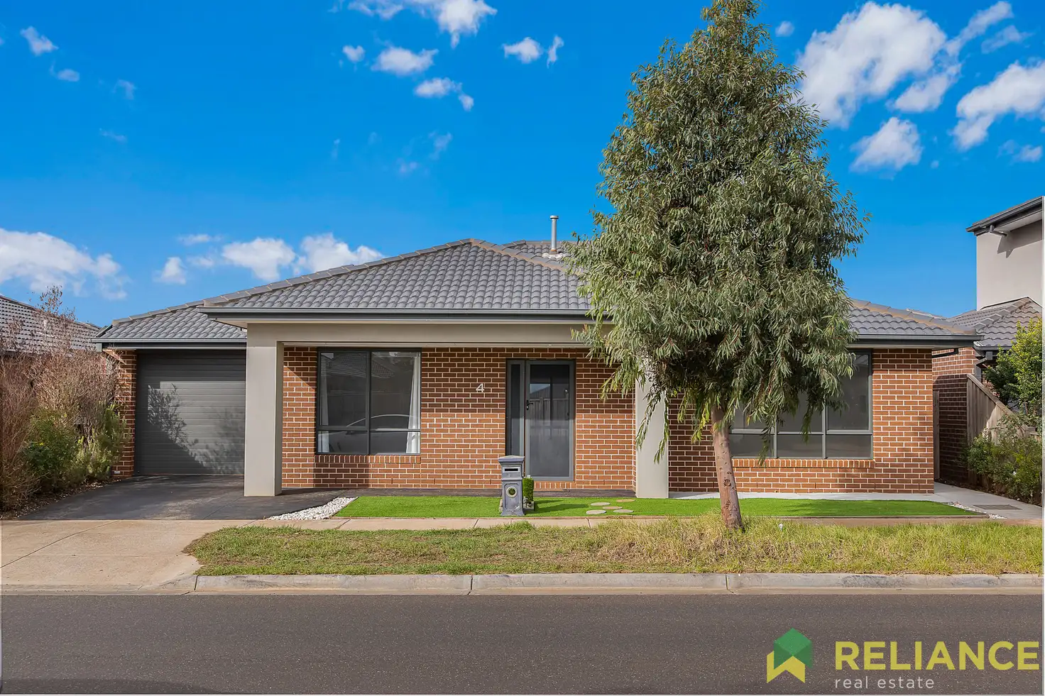 Main view of Homely house listing, 4 Ainsley Road, Thornhill Park VIC 3335