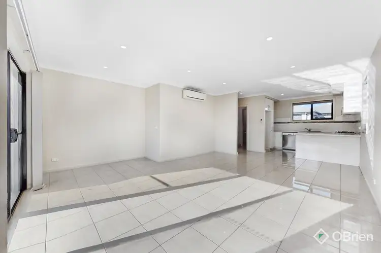 2/14 Mill Road, Oakleigh VIC 3166