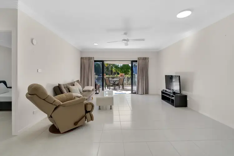 Fifth view of Homely apartment listing, 4/285 The Esplanade, Cairns North QLD 4870