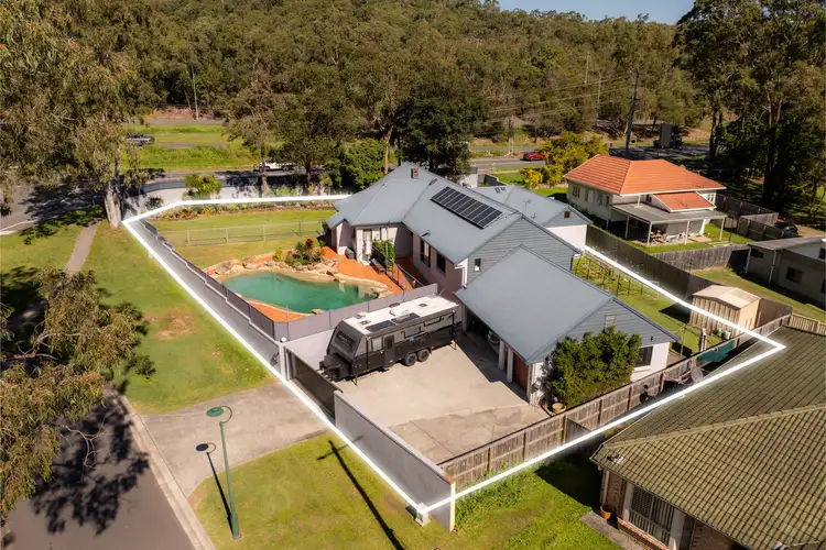 Fourth view of Homely house listing, 2 Reynolds Street, Carindale QLD 4152
