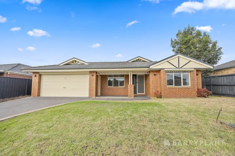 34 Eucumbene Drive, Berwick VIC 3806